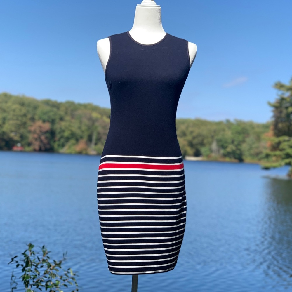 Christian Siriano New York Sheath Dress